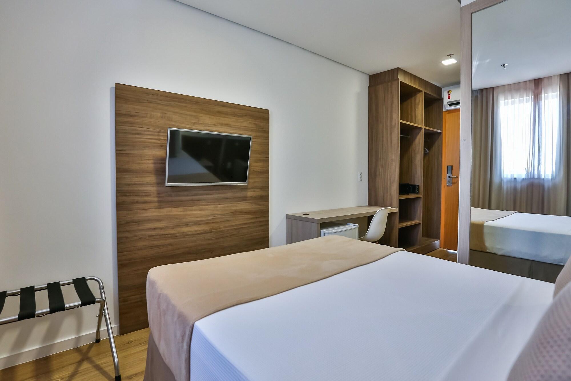 Nobile London Hotel Anápolis