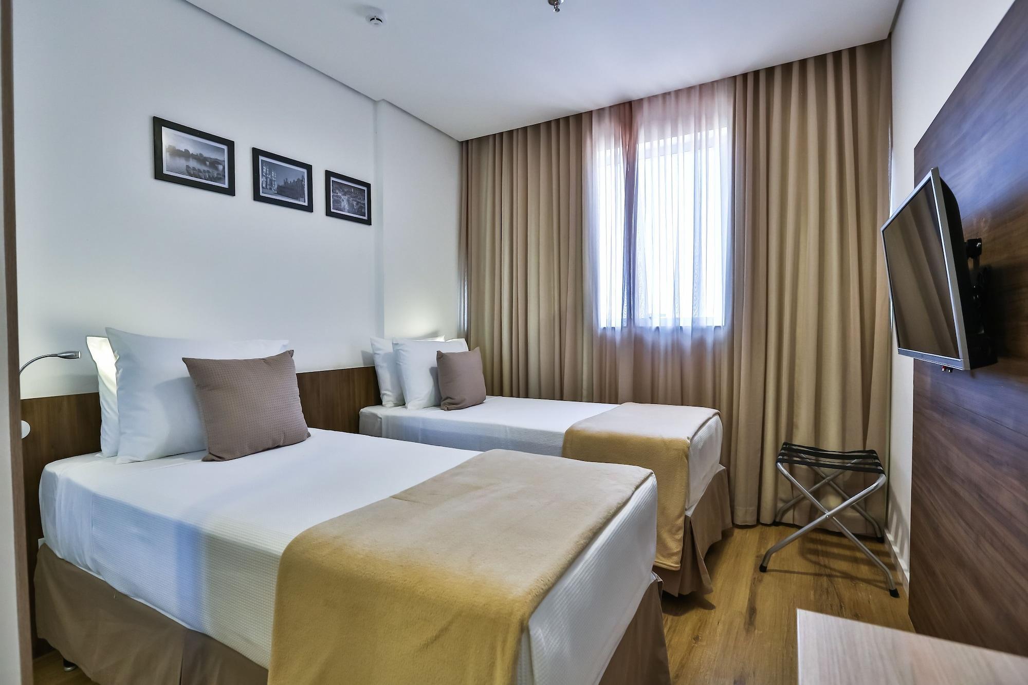 Nobile London Hotel 4*