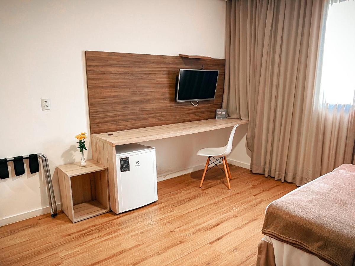 Nobile London Hotel 4*
