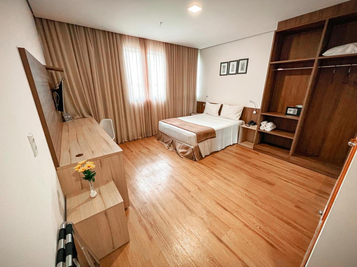Nobile London 4*